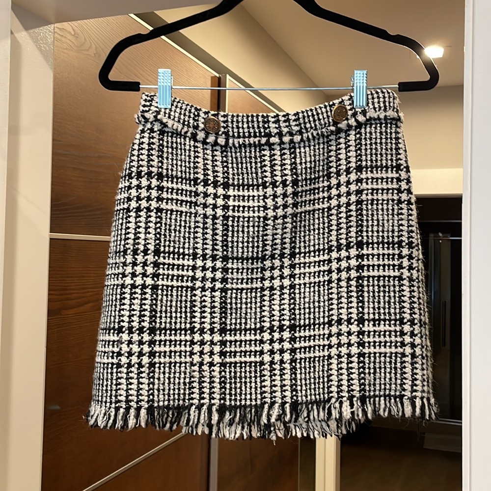 Zara Black and White Tweed Blazer and Skirt Matching Set - Picture 3 of 6